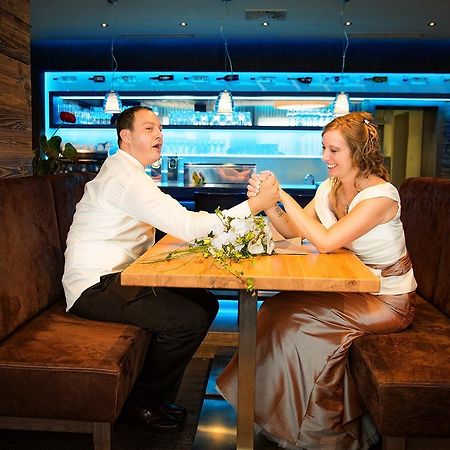Hotel-Restaurant Schweinberger Stetten ภายนอก รูปภาพ