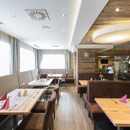 Hotel-Restaurant Schweinberger Stetten ภายนอก รูปภาพ